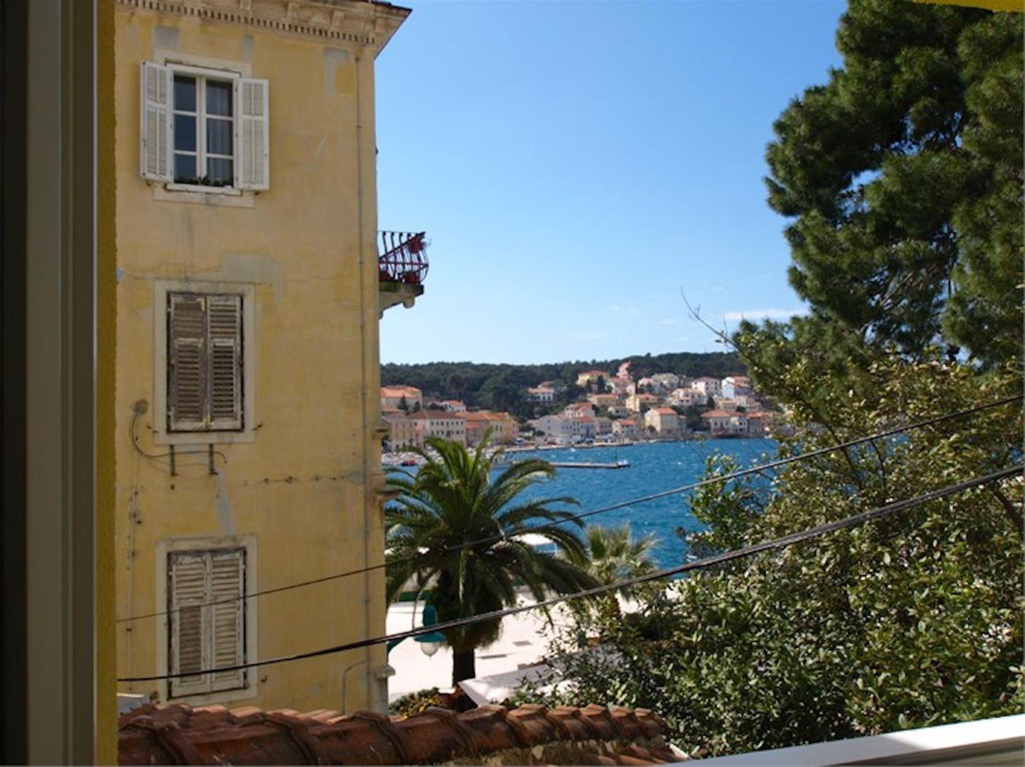 Apartments Mandarina Mali Lošinj Chambre photo
